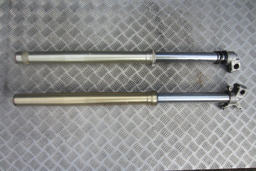 Vorkpoten CR 450 F 2003  showa